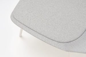Baltic 2 Classic Chair with Four Metal Legs Detail 4