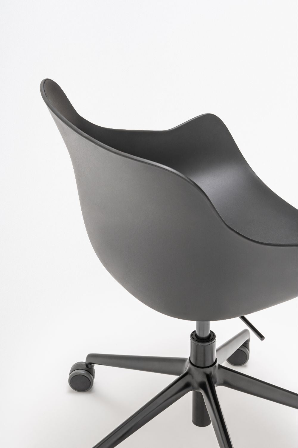 Baltic Basic Height Adjustable Chair on 5 Star Base with Castors Detail