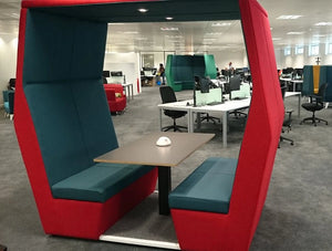 Bill Meeting Pods Withoutwall In Office Interiors With Overhead Led Lights