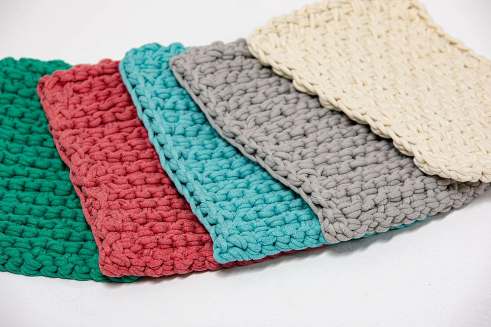 BuzziKnit Office Planter Finishes