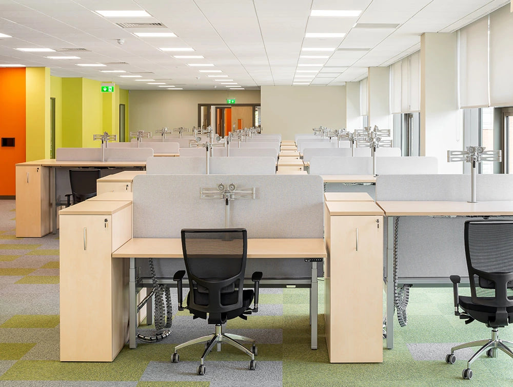 Leap Adjustable Desks With Acoustic Desk Dividers Ergonomic Monitor Arms And Oz Mesh Office Chairs