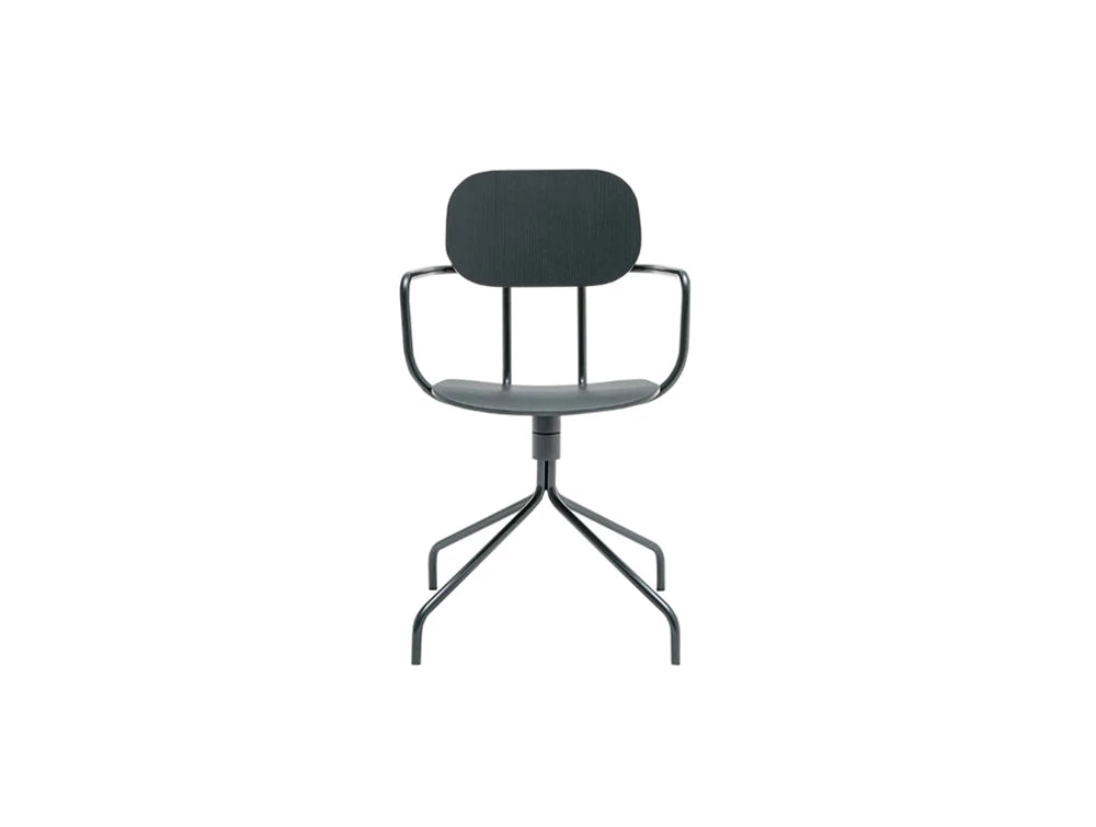 Mdd New School Chair With Four Spoke Base