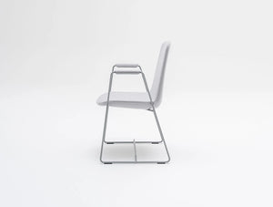 Mdd Ulti Fabric Chair With Cantilever Base 2