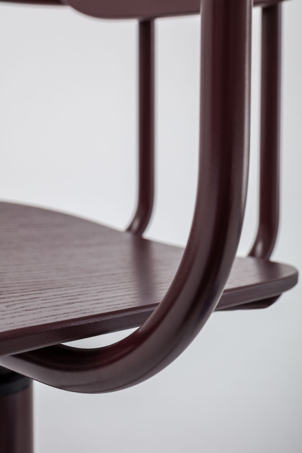 New School High Backrest Chair on 4 Star Base Detail