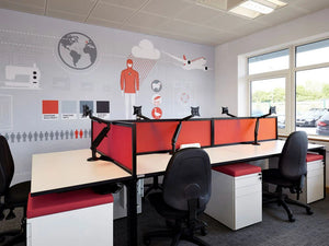 Spacestor Mono Modular Bench Desk with Red Desk Screens and Black Monitor Arms